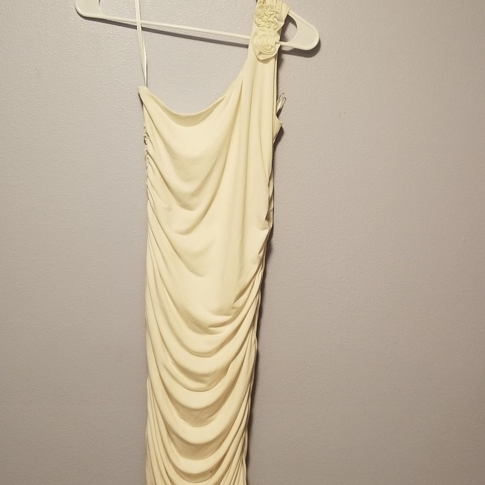 one sleeve tight dress